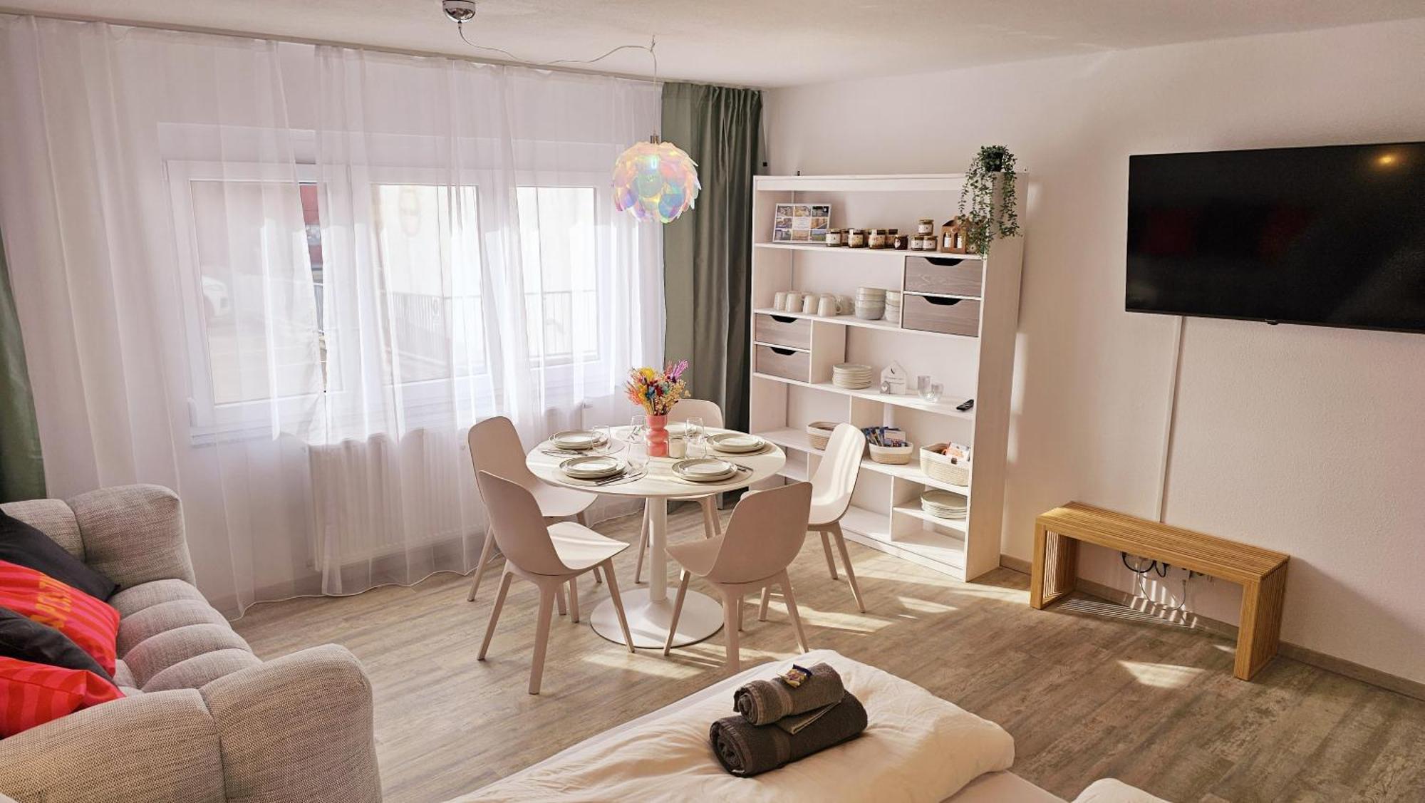 Stadtgarten-Studios - Im Zentrum Mit Parkplatz Weingarten  Esterno foto